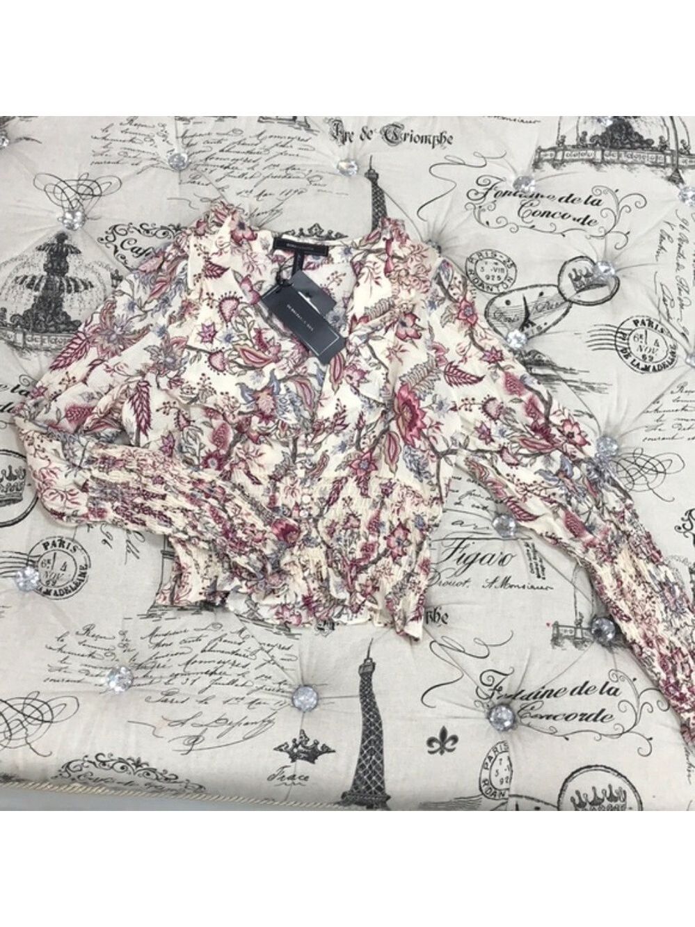 BCBGMAXAZRIA Floral-Print Flounce Blouse - Picture 3 of 8